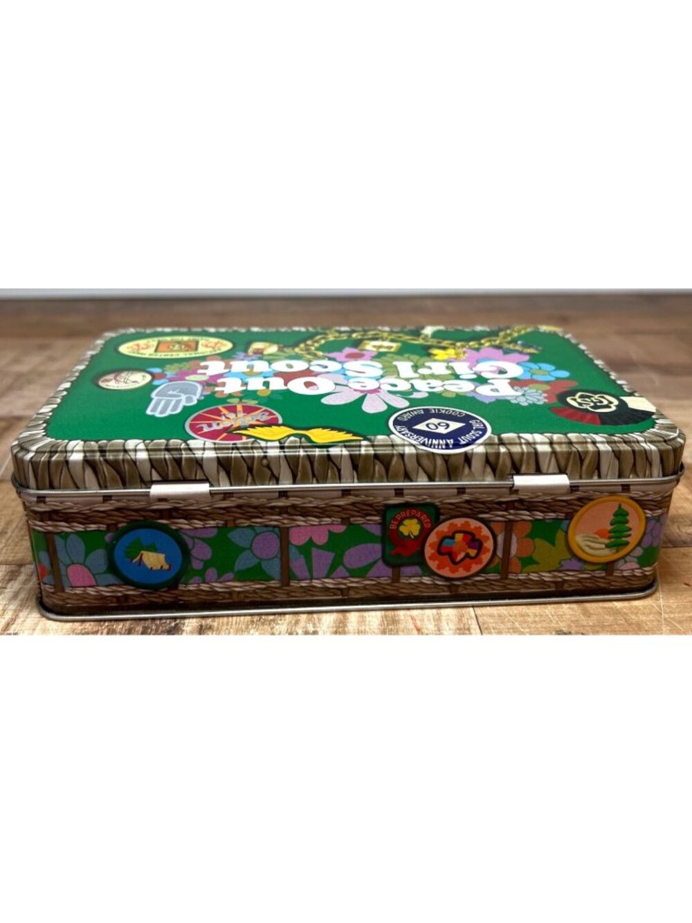 Peace Out Girl Scout Collectible Metal Tin With Vintage Design & Floral Graphics - Picture 4 of 9